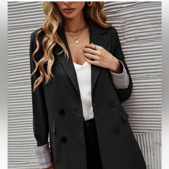 Double breasted blazer 🖤🤍🖤🤍 - Picture 3 of 8